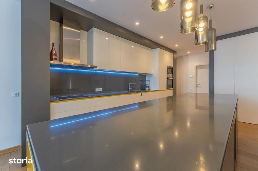 Apartament cu 4 camere în Cetatea