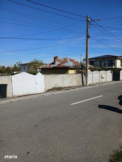 Teren de 670 mp, în Cârcea