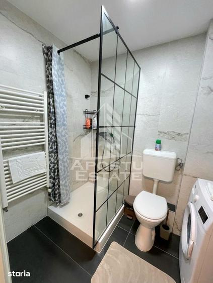 Apartament cu 2 camere, mobilat în Confecții