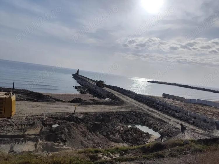 Teren de 4500 mp, în Central