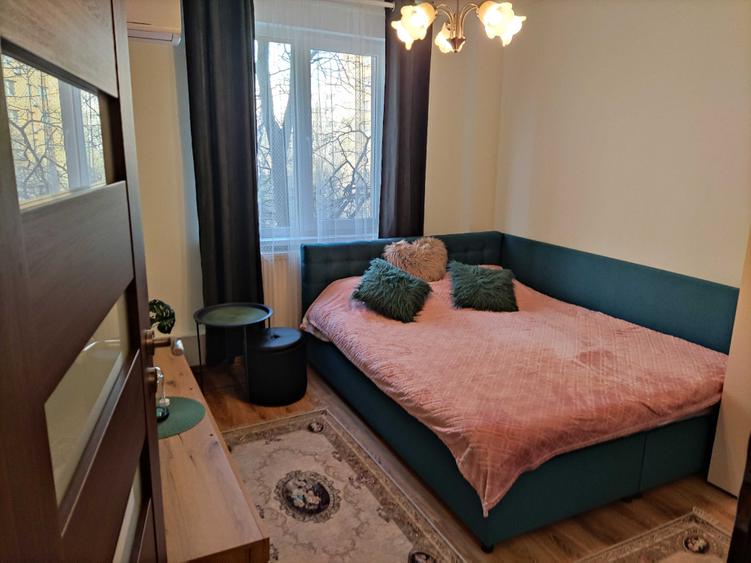Apartament cu 3 camere decomandat în Herăstrău