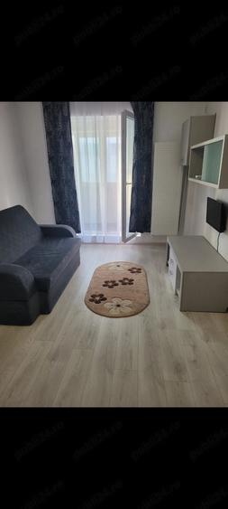 Garsonieră decomandată în Central