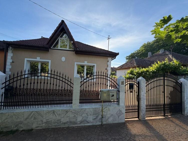 Apartament cu 2 camere în Ghiroda