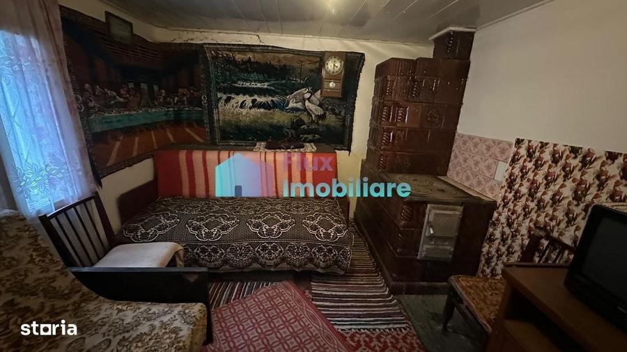 Casă cu 3 camere în Central