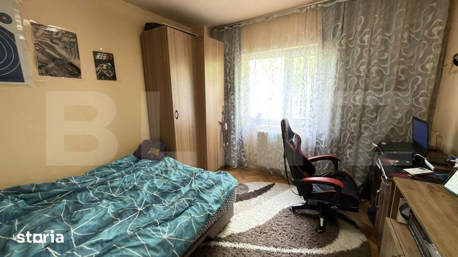 Apartament cu 3 camere în Micro 16
