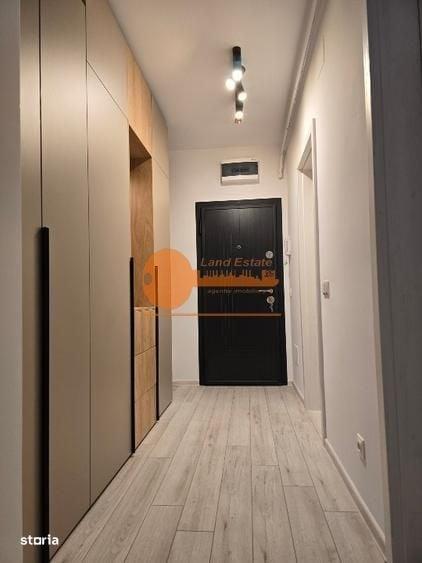 Apartament cu 2 camere decomandat în Uverturii
