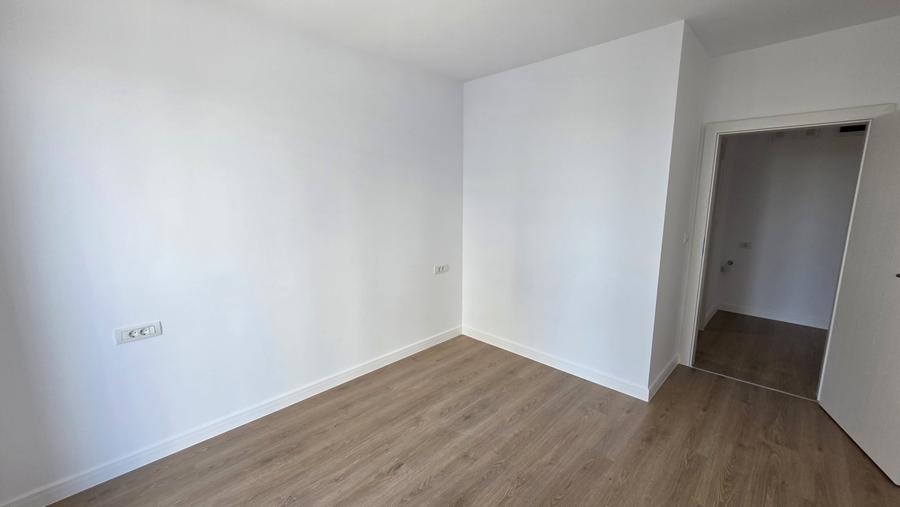 Apartament cu 2 camere decomandat în Torontalului