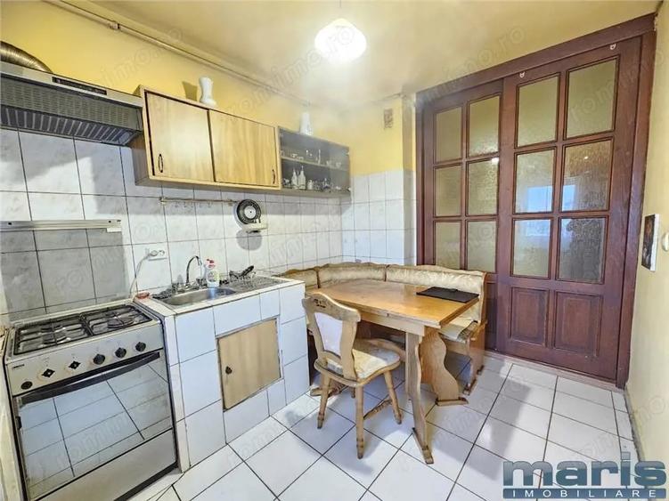 Apartament cu 3 camere decomandat, mobilat în Tudor Vladimirescu