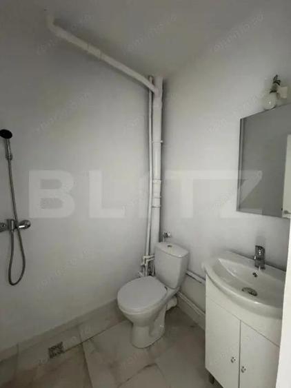 Garsonieră semidecomandată în Central