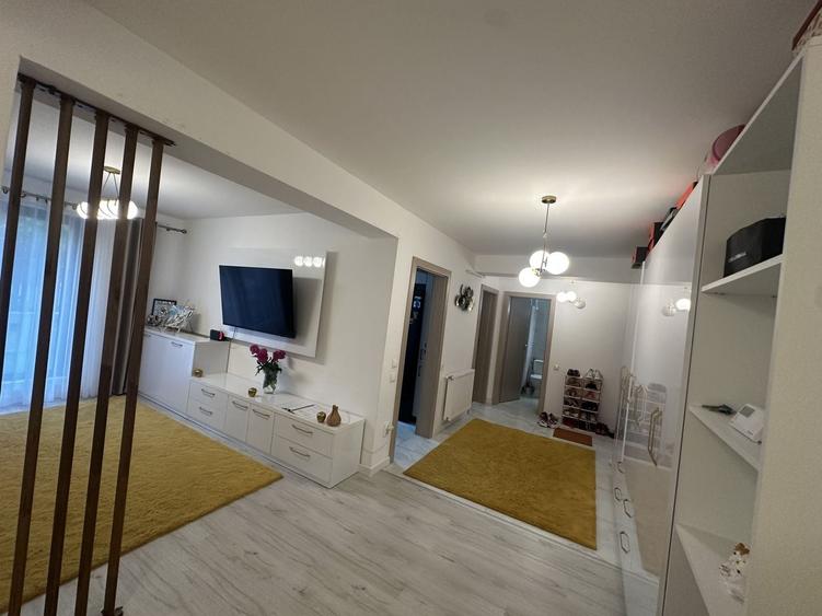 Apartament cu 2 camere decomandat, mobilat în Alexandriei