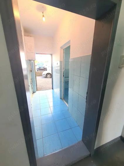 Spațiu comercial, de 110 mp, în Mărăței
