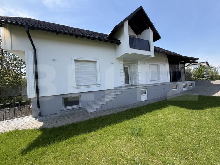 Casa modernă , 1000 mp teren , la 3,5 km de centrul orașului Suceava - 1