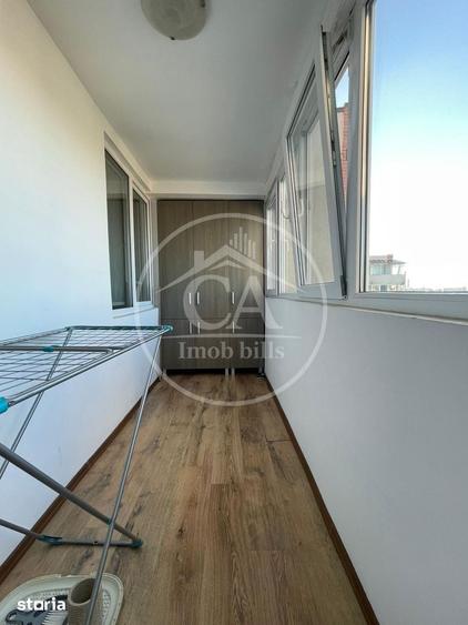 Apartament cu 3 camere semidecomandat în Decebal