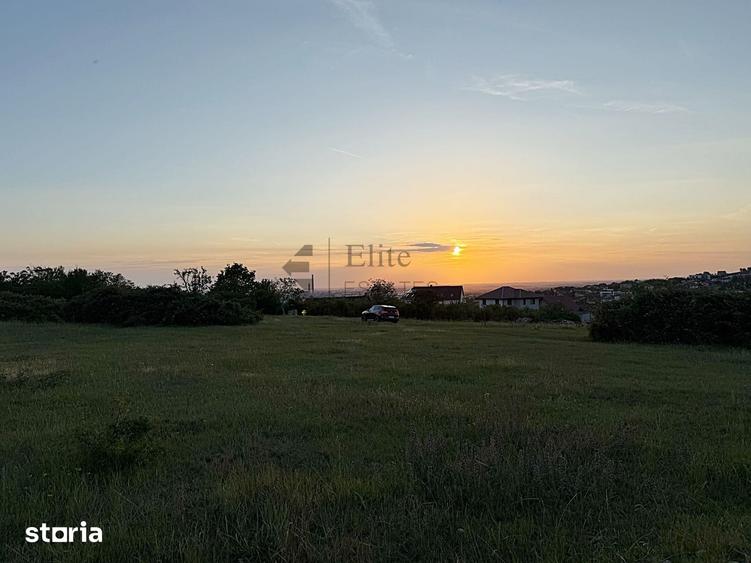 Teren de 1433 mp, în Iorga