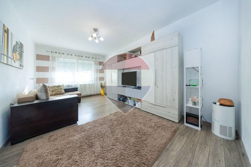 Apartament 2 camere, decomandat,boxa si loc de parcare! - 11
