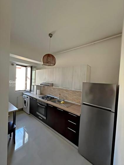 Apartament cu 3 camere decomandat, mobilat în Bucureștii Noi