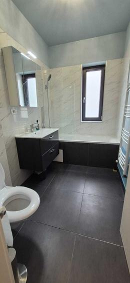 Apartament cu 2 camere decomandat în Giroc