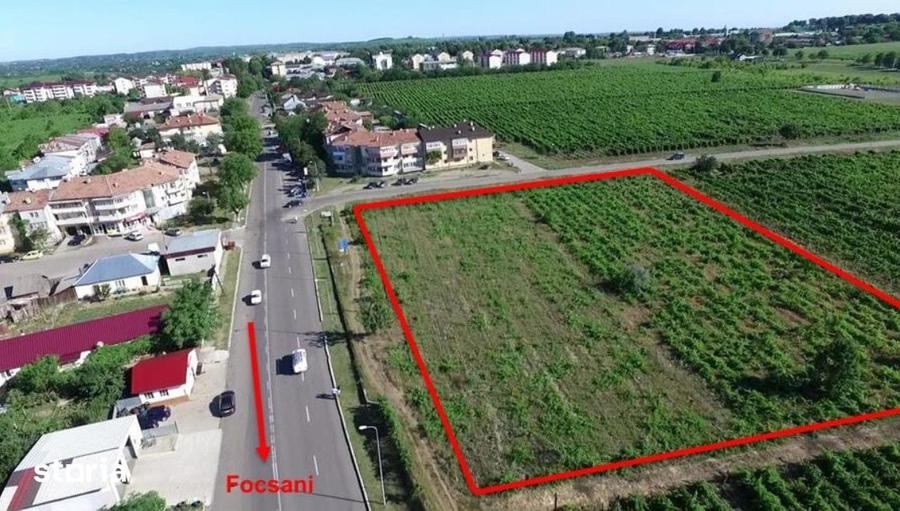 Teren de 9000 mp, în Central