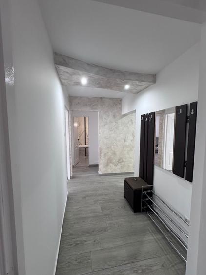 De Vanzare: Apartament Spatios cu 4 Camere Finisat la Cheie! Beclean - 1