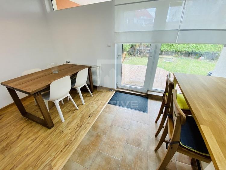 Duplex cu 5 camere cu Canalizare în Bună Ziua