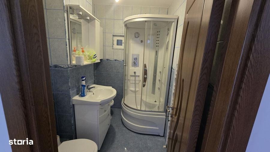 Vand 2 camere et 1,zona centrala - 1