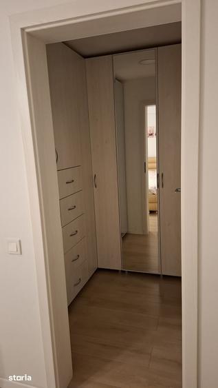 Casă cu 8 camere cu Teren 200 Mp în Central