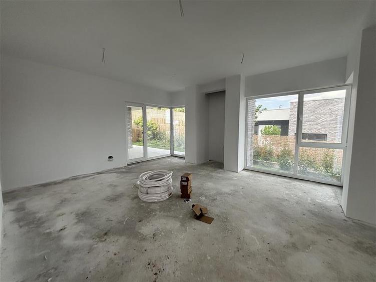 Casă individuală cu 4 camere cu Teren 600 Mp în Dealuri Oradea