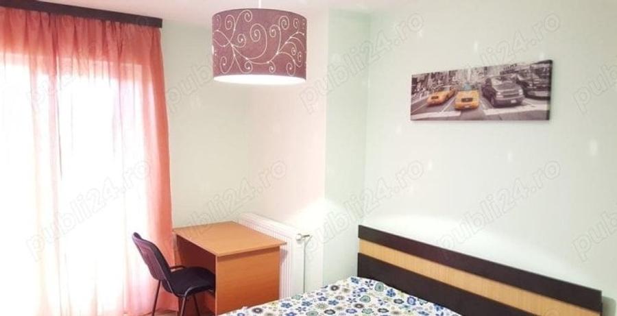 Apartament cu 2 camere decomandat în Gara de Nord