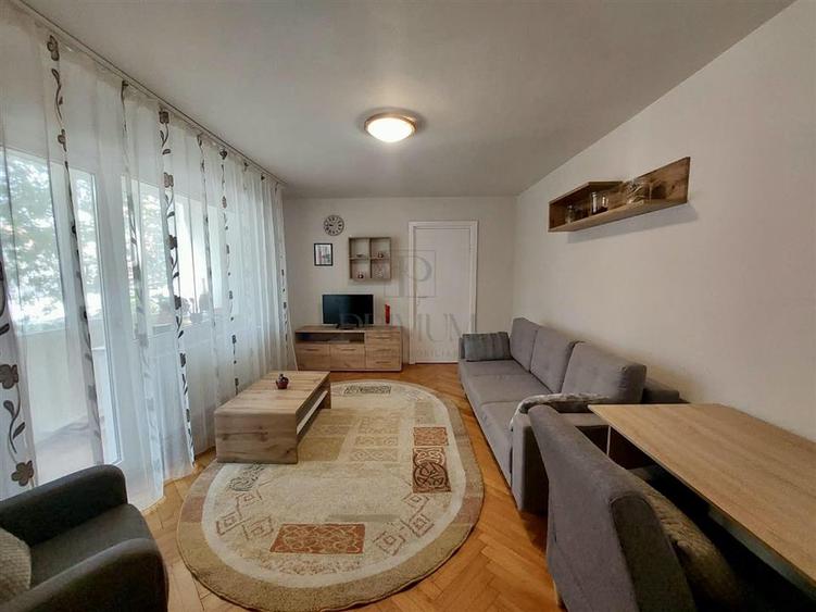 Apartament cu 2 camere semidecomandat, mobilat în Gheorghe Lazăr