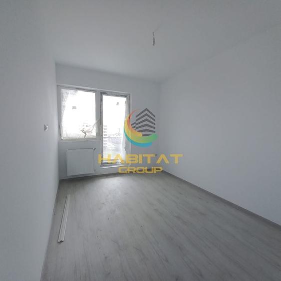 Apartament cu 3 camere decomandat în Berceni