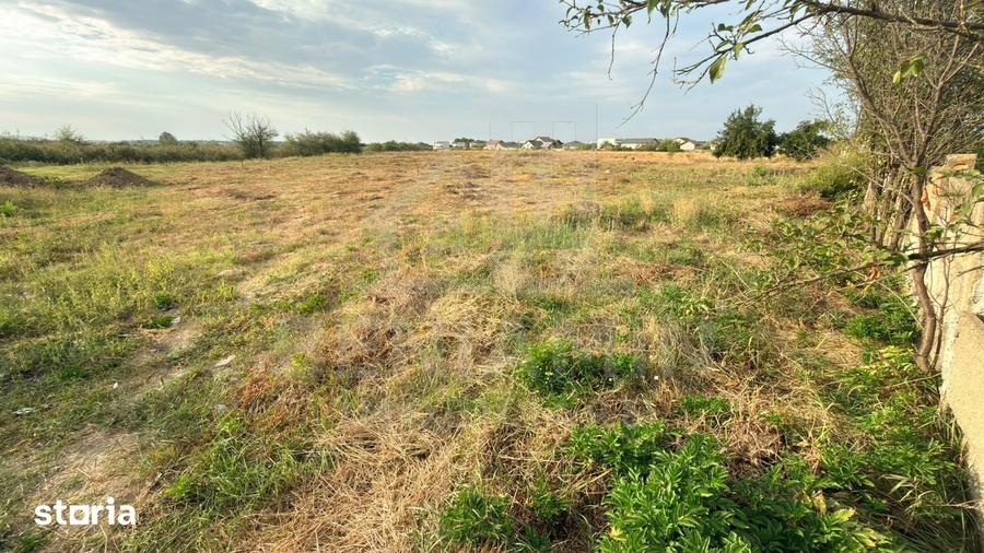 Teren de 550 mp, în Popoveni