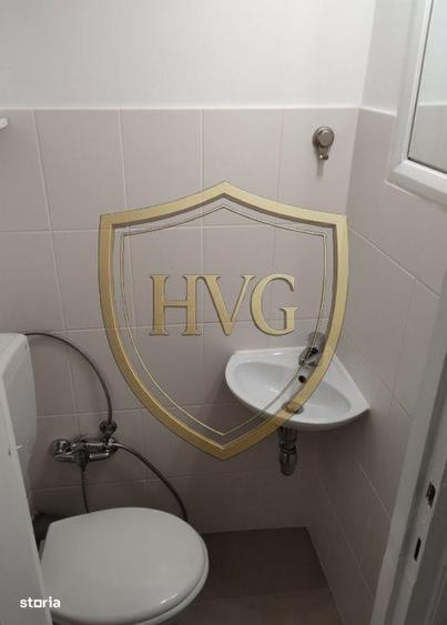 Apartament cu 3 camere, mobilat în Central