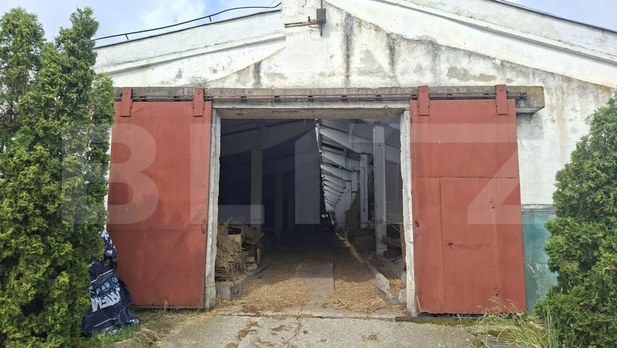 Spațiu comercial, de 3,000 mp, în Nord