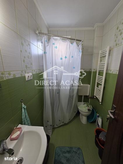 Garsonieră decomandată în Central