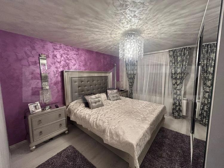 Apartament cu 3 camere decomandat în George Enescu
