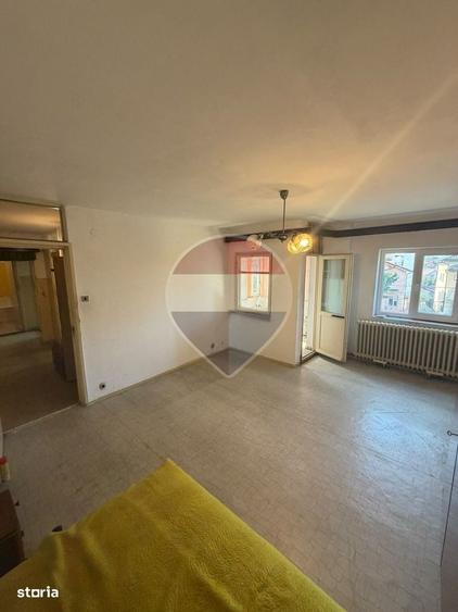 Apartament cu 2 camere decomandat în Brazda lui Novac