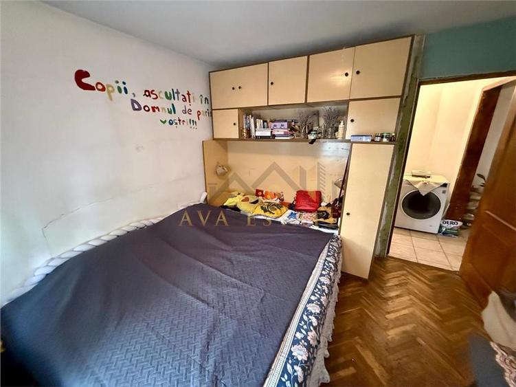 Apartament cu 2 camere decomandat în Soarelui