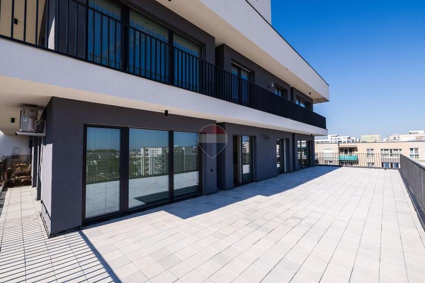 Apartament cu 2 camere decomandat, mobilat în Tractorul