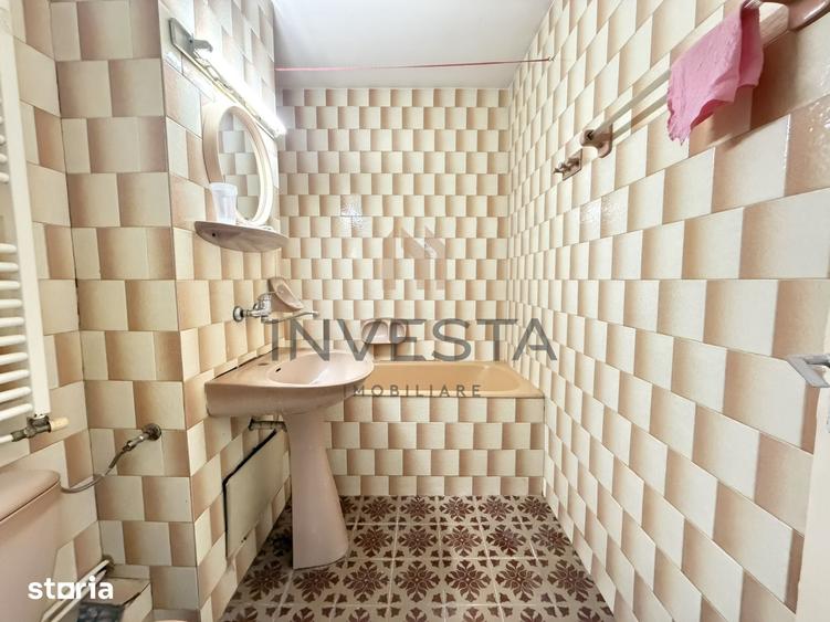 Apartament cu 3 camere decomandat în Zorilor