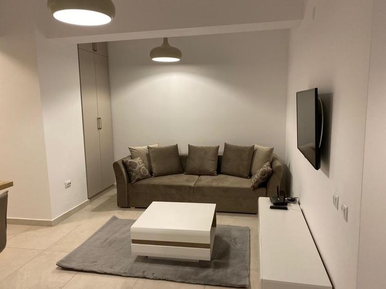 Apartament cu 2 camere circular în Păcurari