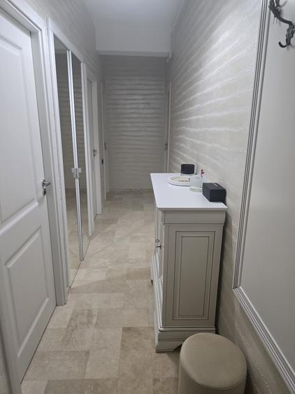 Apartament cu 2 camere decomandat în Exterior Vest