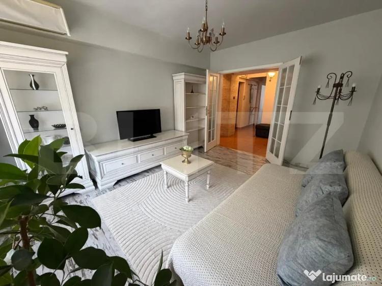 Apartament cu 4 camere decomandat în Ultracentral