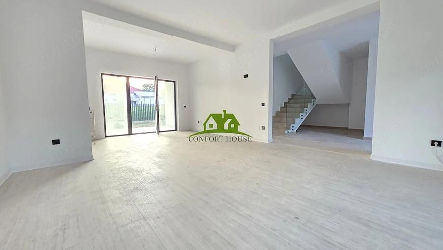 Casă cu 2 camere cu Teren 400 Mp în Bujoreni