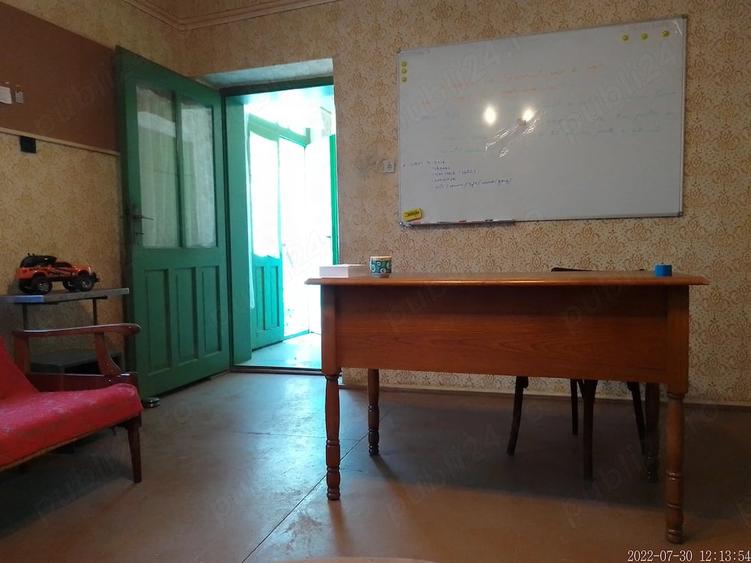 Casă cu 6 camere cu Teren 3040 Mp în Mailat