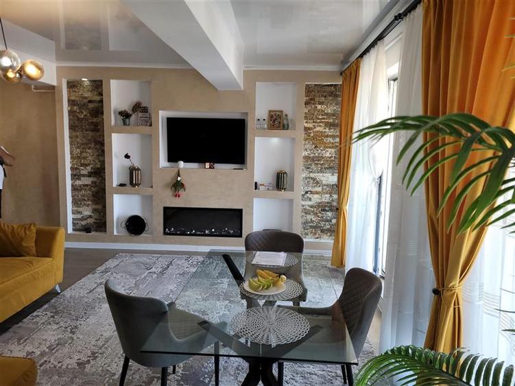 Apartament cu 3 camere decomandat, mobilat în Nord