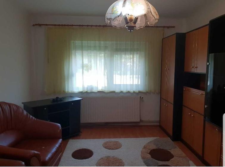 Apartament cu 3 camere si 2 bai de inchiriat in Craiova (in spatele Spitalului Judetean si al Facultatii de Medicina) - 15
