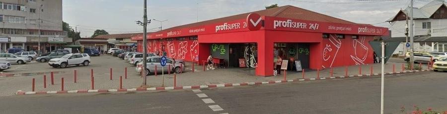 Spațiu comercial, de 964 mp, în Adjud