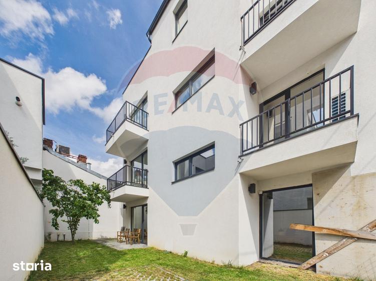 Spațiu comercial, de 350 mp, în Grivița