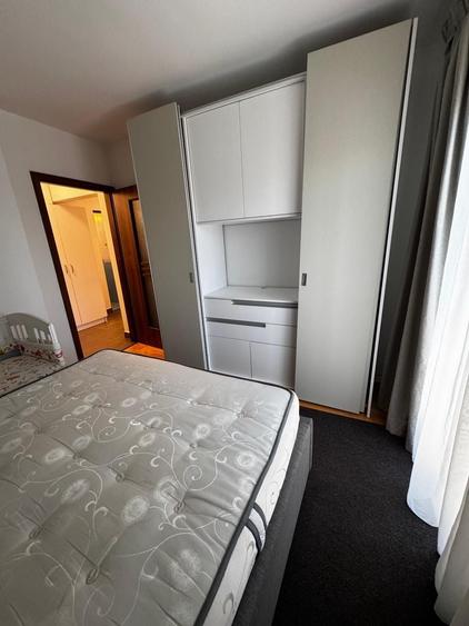 Apartament cu 3 camere decomandat în Aurel Vlaicu