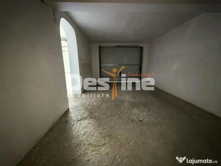 Casă cu 4 camere cu Teren 376 Mp în Hilița